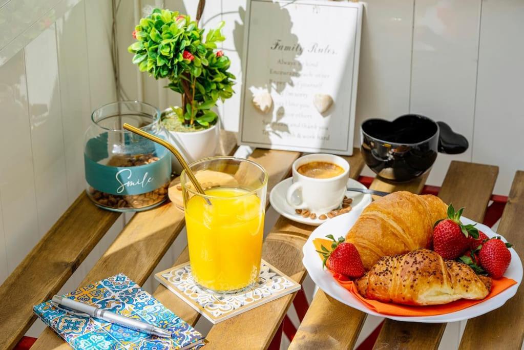 Cozy 1-Bedroom Flat In The Very Center Of Sofie Exteriér fotografie